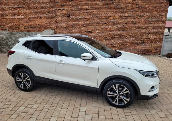 Nissan Qashqai cena 76900 przebieg: 94121, rok produkcji 2019 z Radomsko małe 301